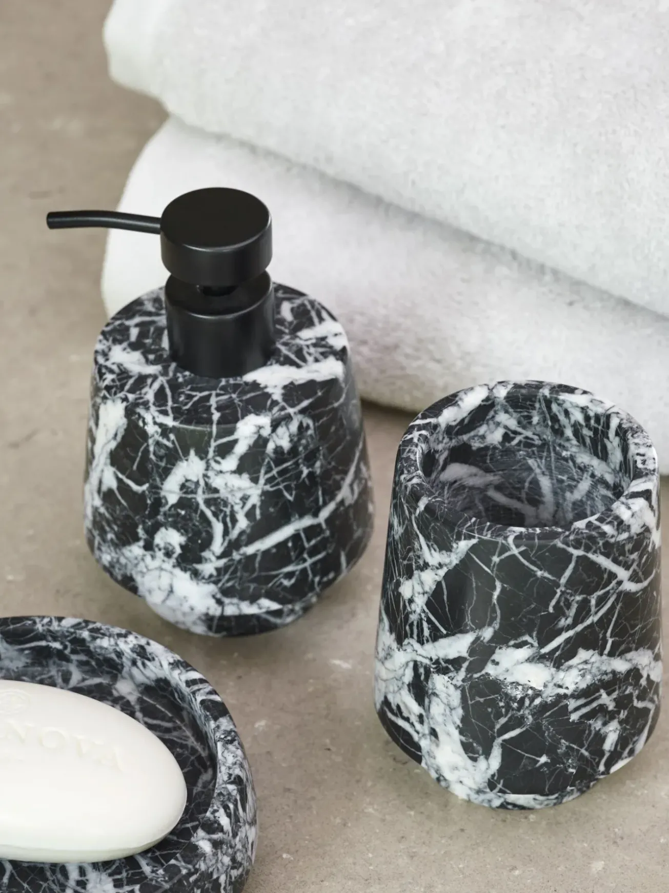 Bath & Living Aquanova Aquanova ORION cup / toothbrush holder Black