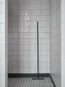 Bath & Living Aquanova ARVID floor wiper (black) ARVBWL-09