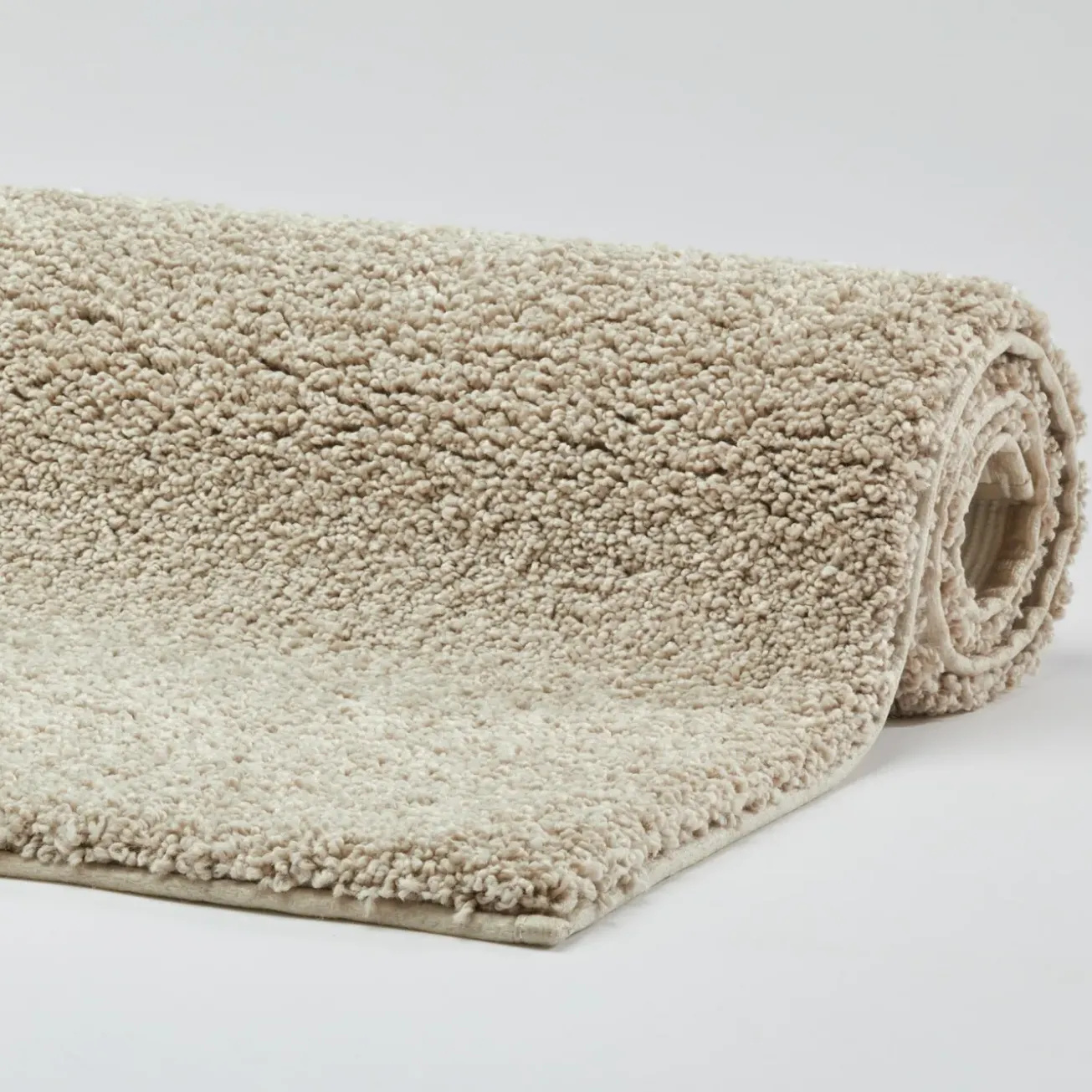 Bath & Living Aquanova Bath mat LOA color