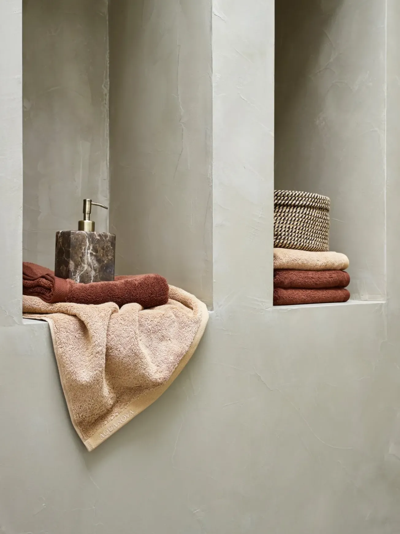 Bath & Living Aquanova Bath mat LONDON color