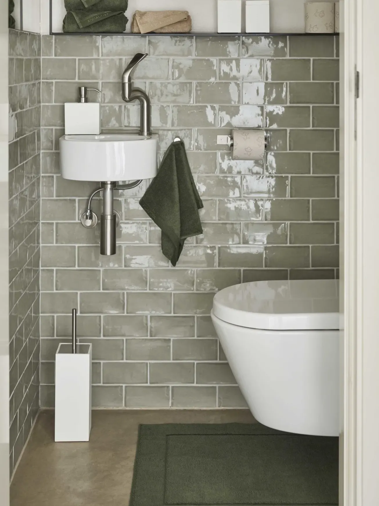 Bath & Living Aquanova Bath mat LONDON color