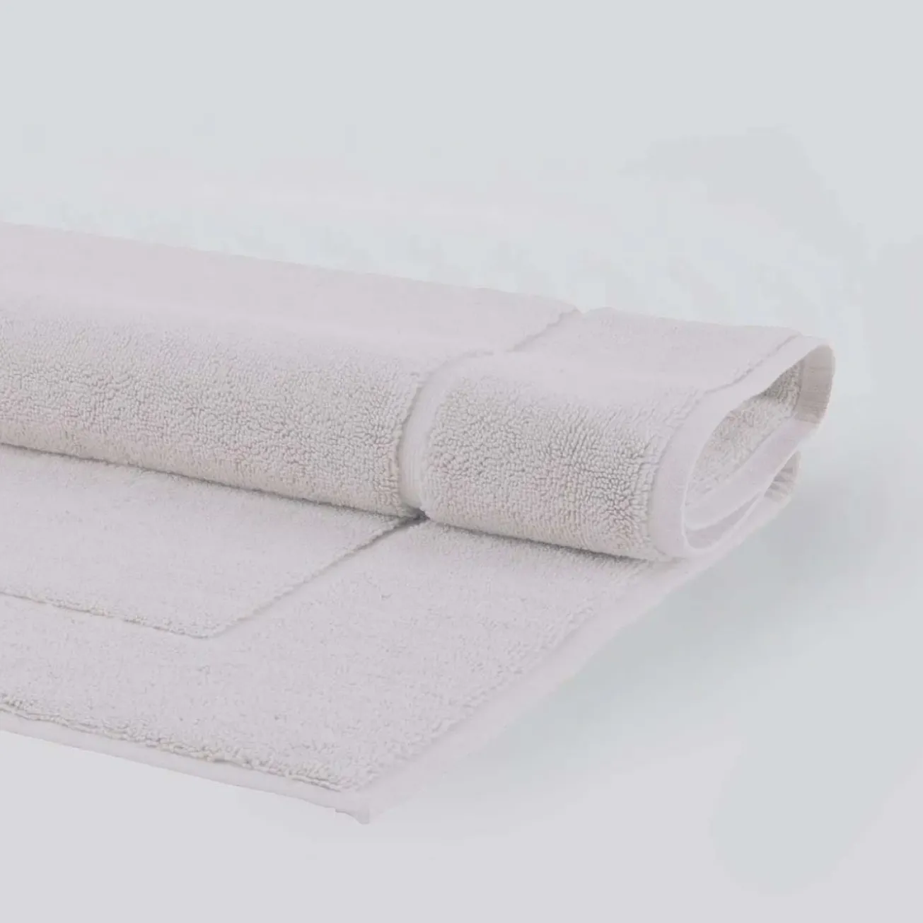 Bath & Living Aquanova Bath mat LONDON color
