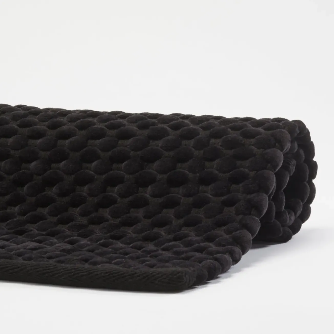 Bath & Living Aquanova Bath mat MAKS color
