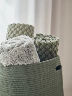 Bath & Living Aquanova Bath mat MAKS color