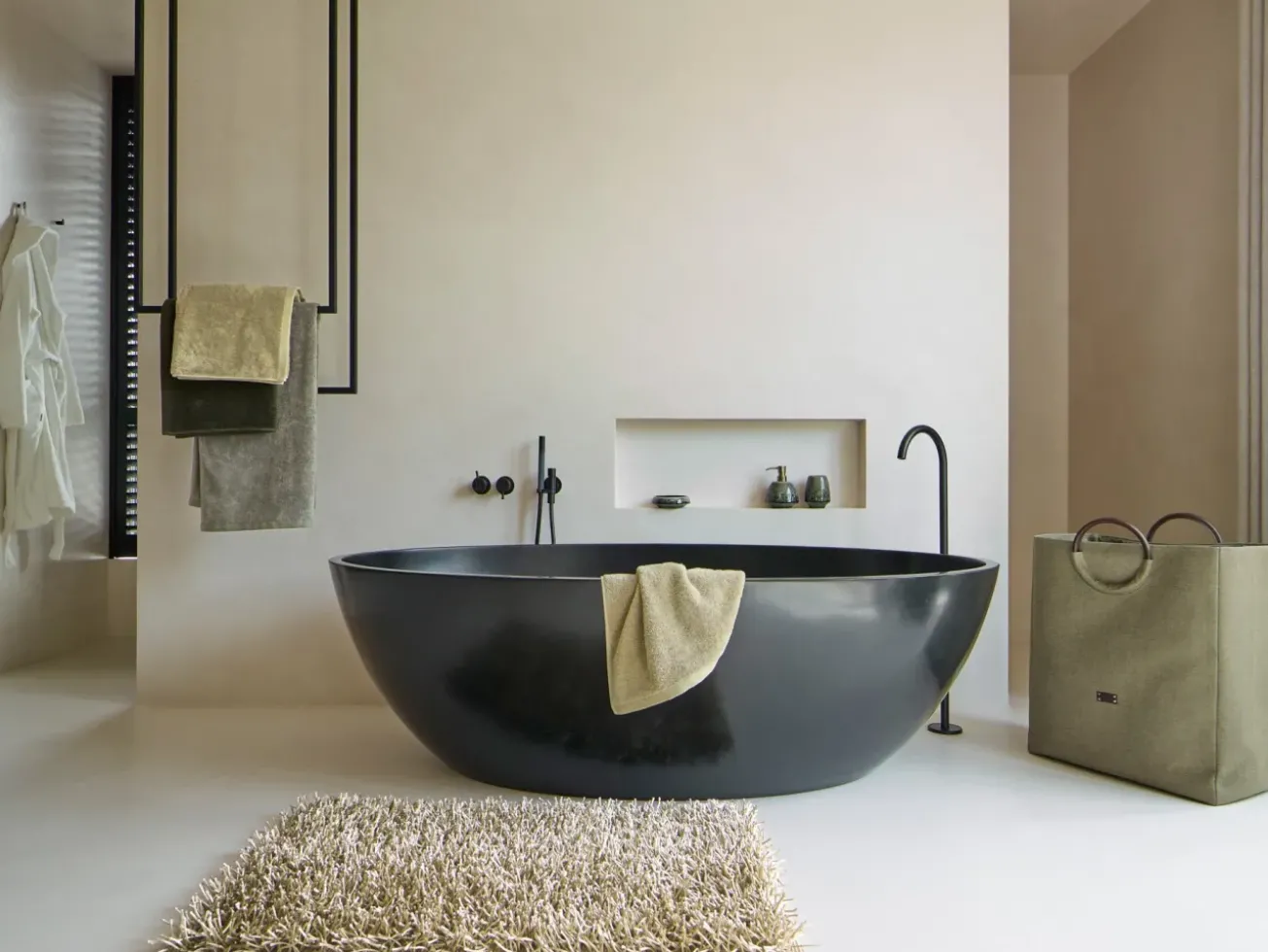 Bath & Living Aquanova Bath textiles LONDON color
