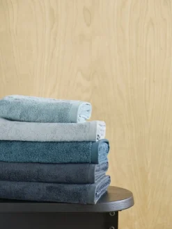 Bath & Living Aquanova Bath textiles LONDON color