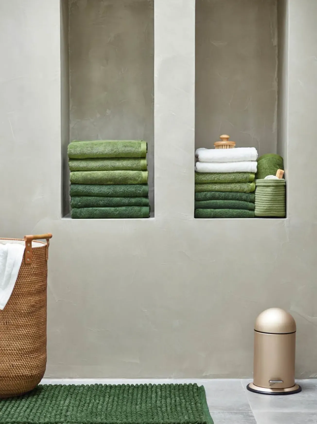 Bath & Living Aquanova Bath textiles LONDON color