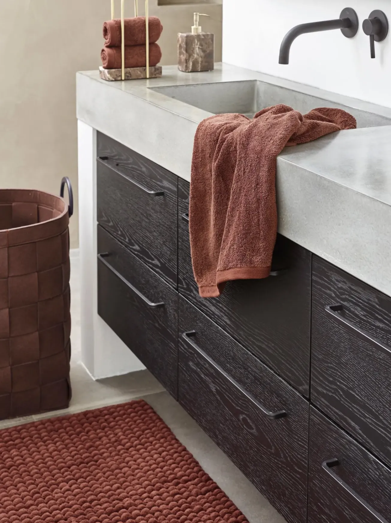 Bath & Living Aquanova Bath textiles LONDON color