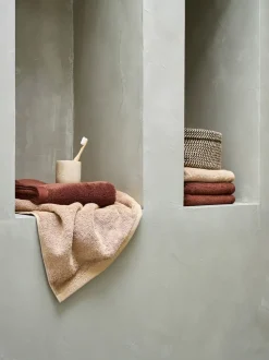 Bath & Living Aquanova Bath textiles LONDON color