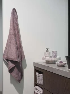 Bath & Living Aquanova Bath textiles LONDON color