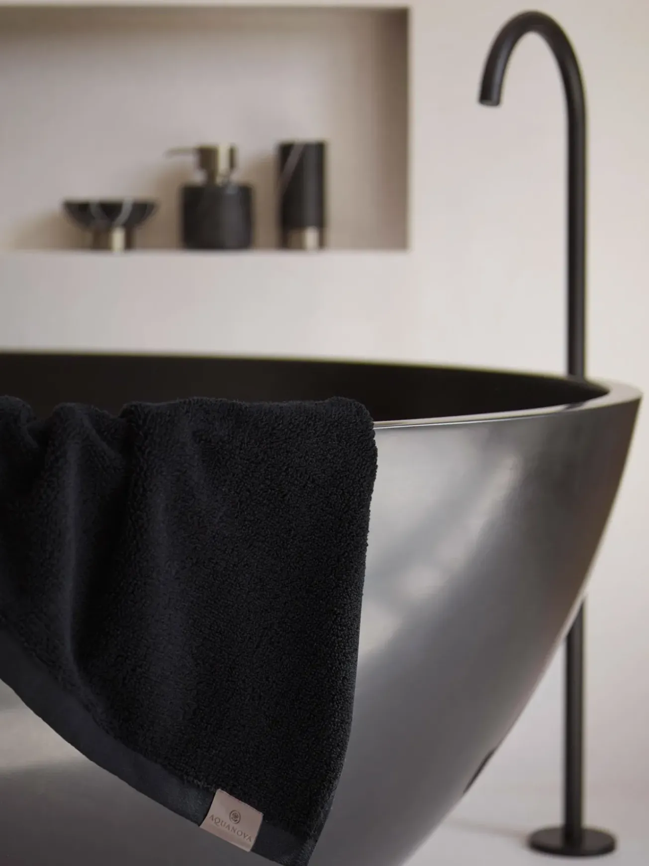 Bath & Living Aquanova Bath textiles OSLO color Black, black (OSLTW-09)