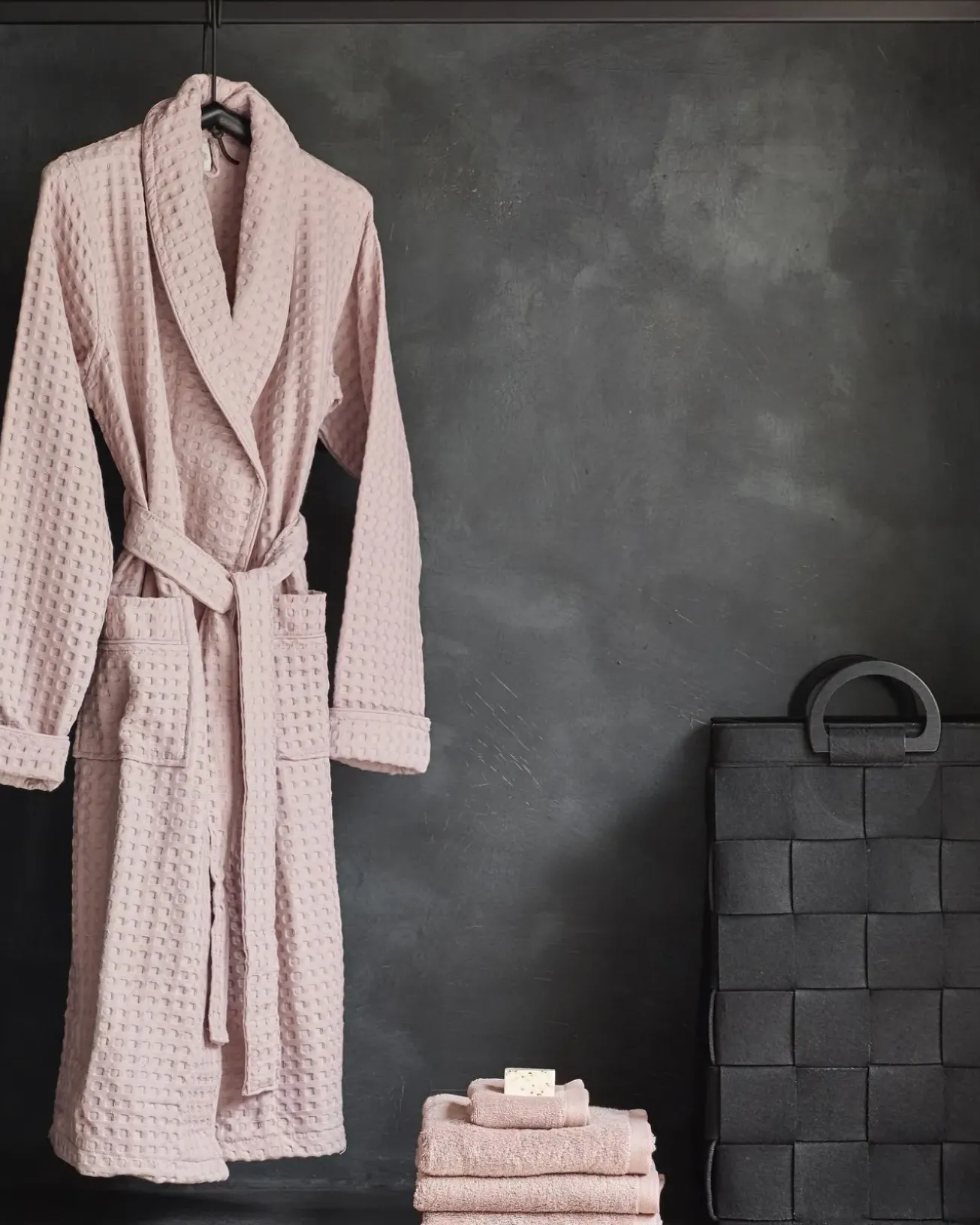 Bath & Living Aquanova Bathrobe VIGGO Dusty Pink-87 (VIGBG-87)
