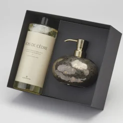 Bath & Living Aquanova Giftbox Ugo soap dispenser Vintage Bronze Paris soap Bois de Cèdre (GIFTUGODIS854-BDC)