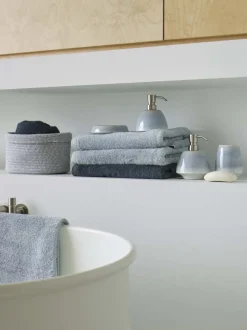 Bath & Living Aquanova Guest towel LONDON color (set/6)