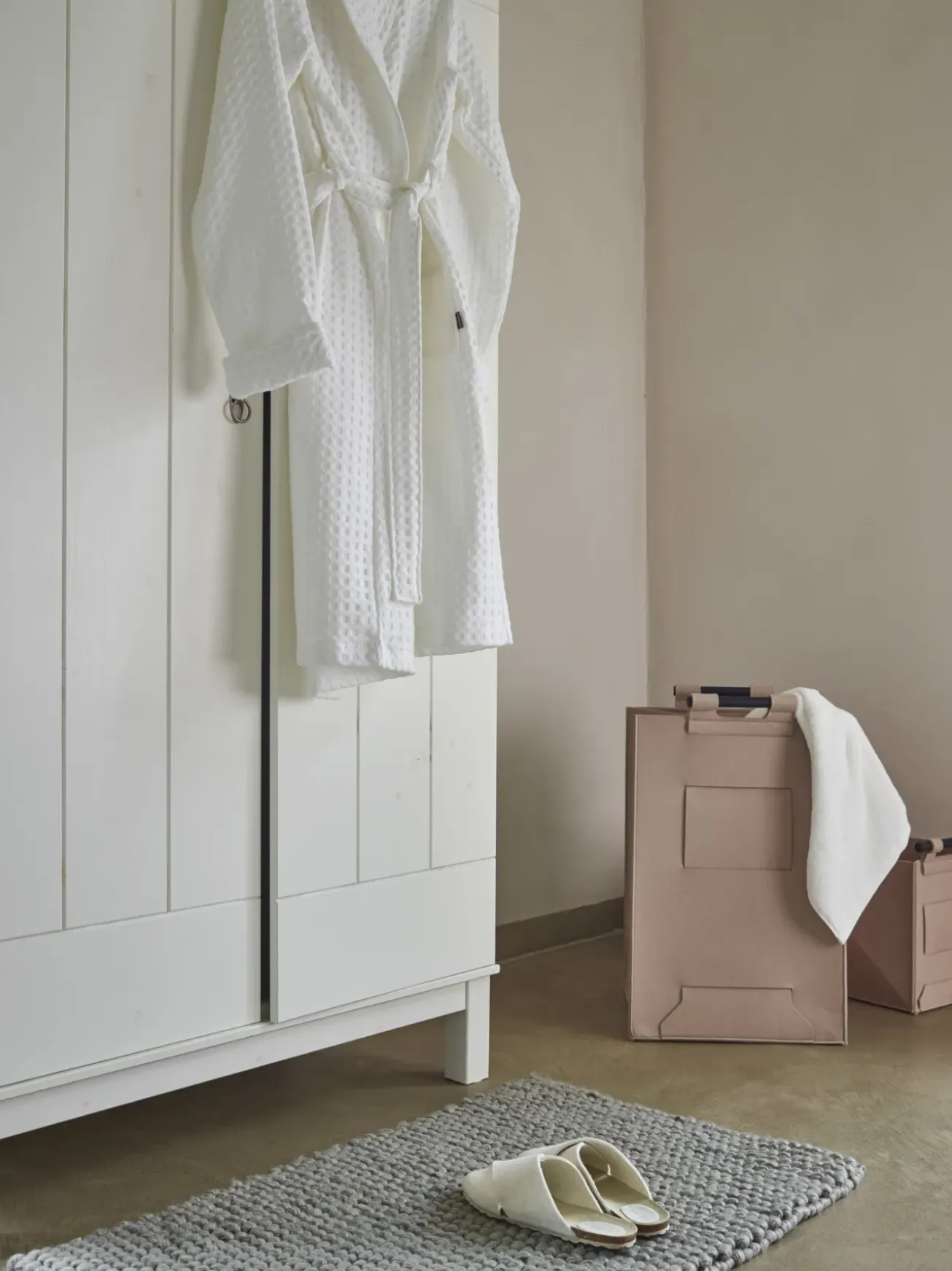 Bath & Living Aquanova Laundry basket LUZ color (beige)