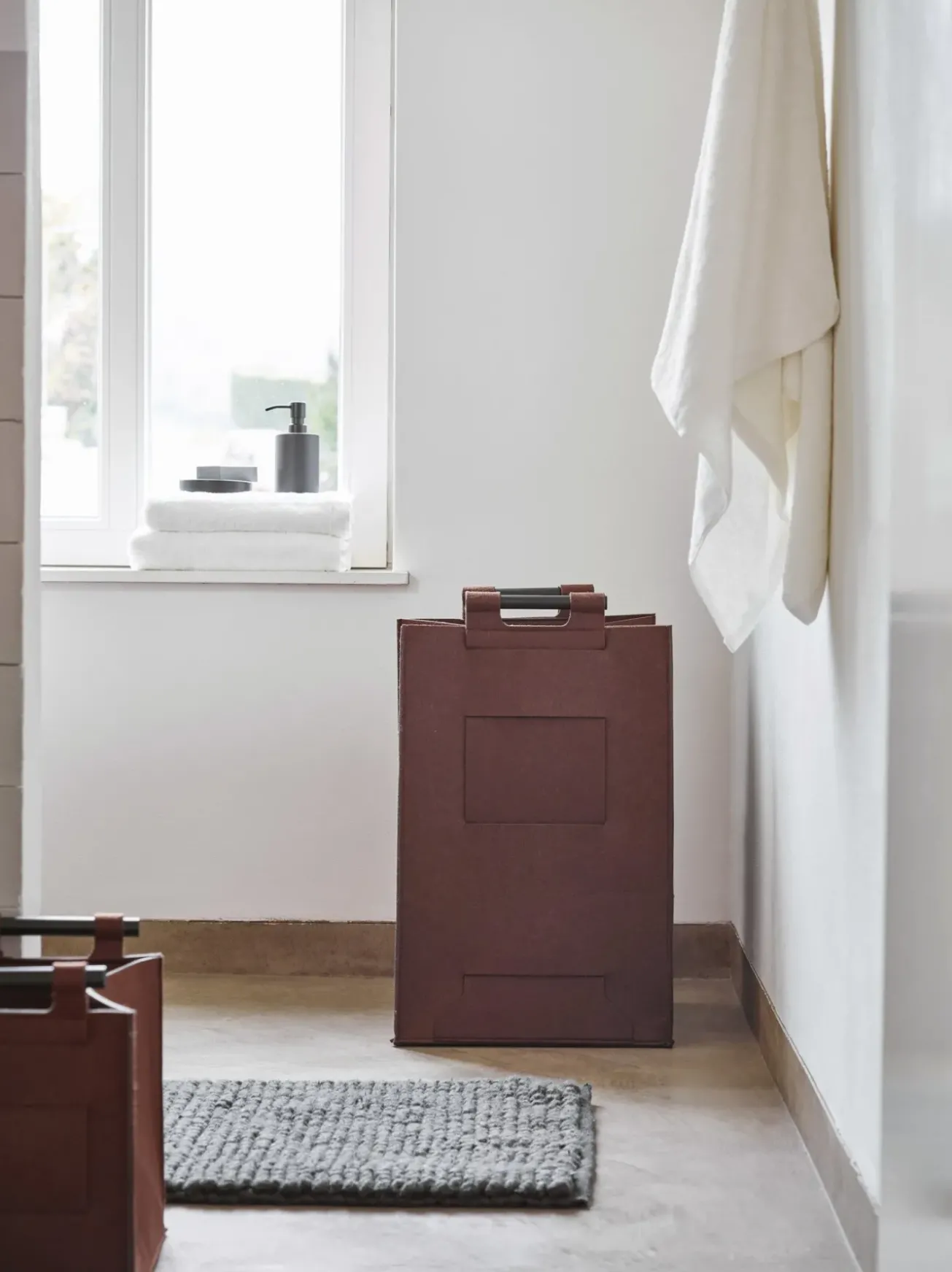 Bath & Living Aquanova Laundry basket LUZ color (beige)