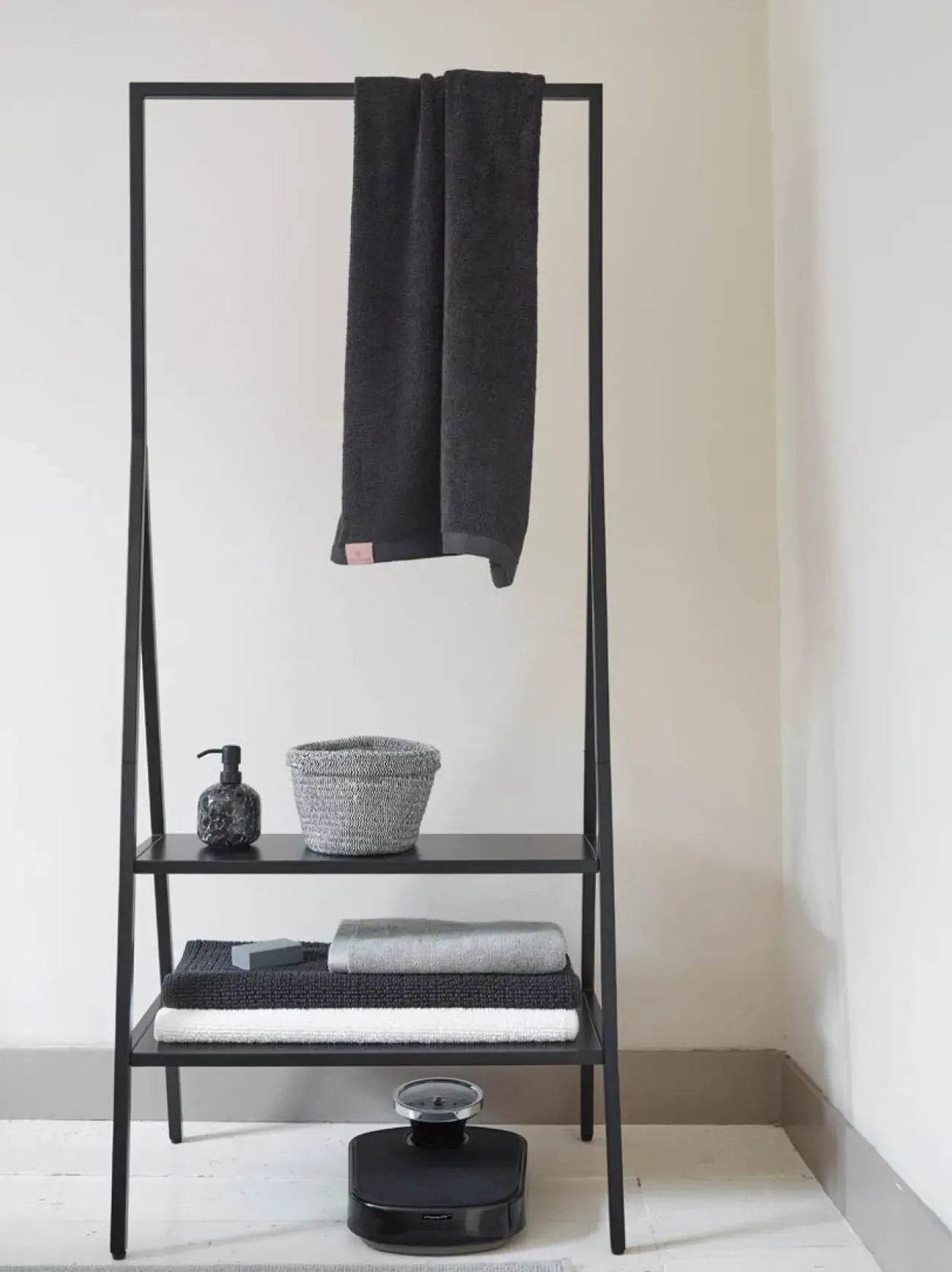 Bath & Living Aquanova ORTO black-09 storage rack (ORTLRX-09)