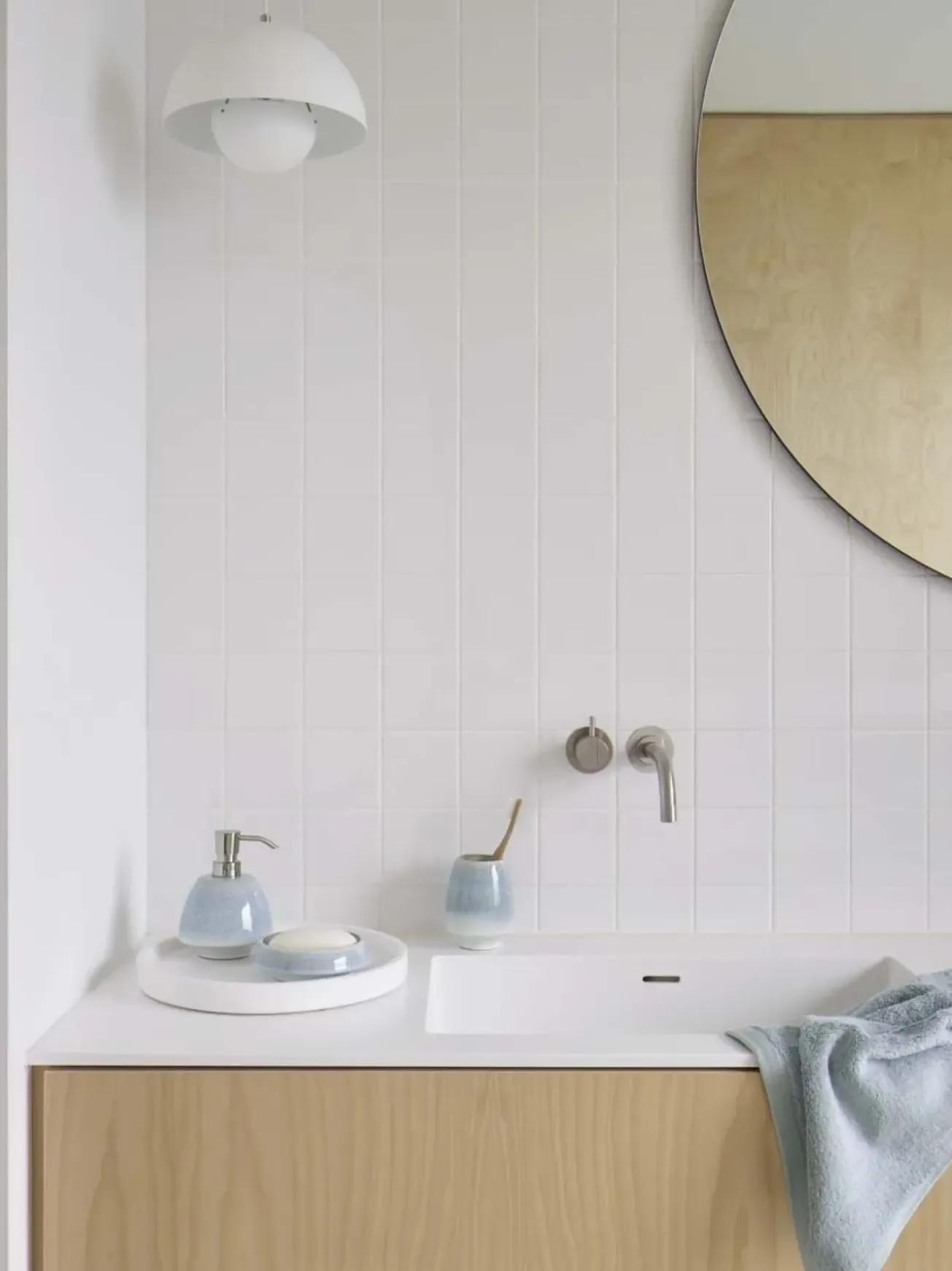 Bath & Living Aquanova Soap dish FIGO color