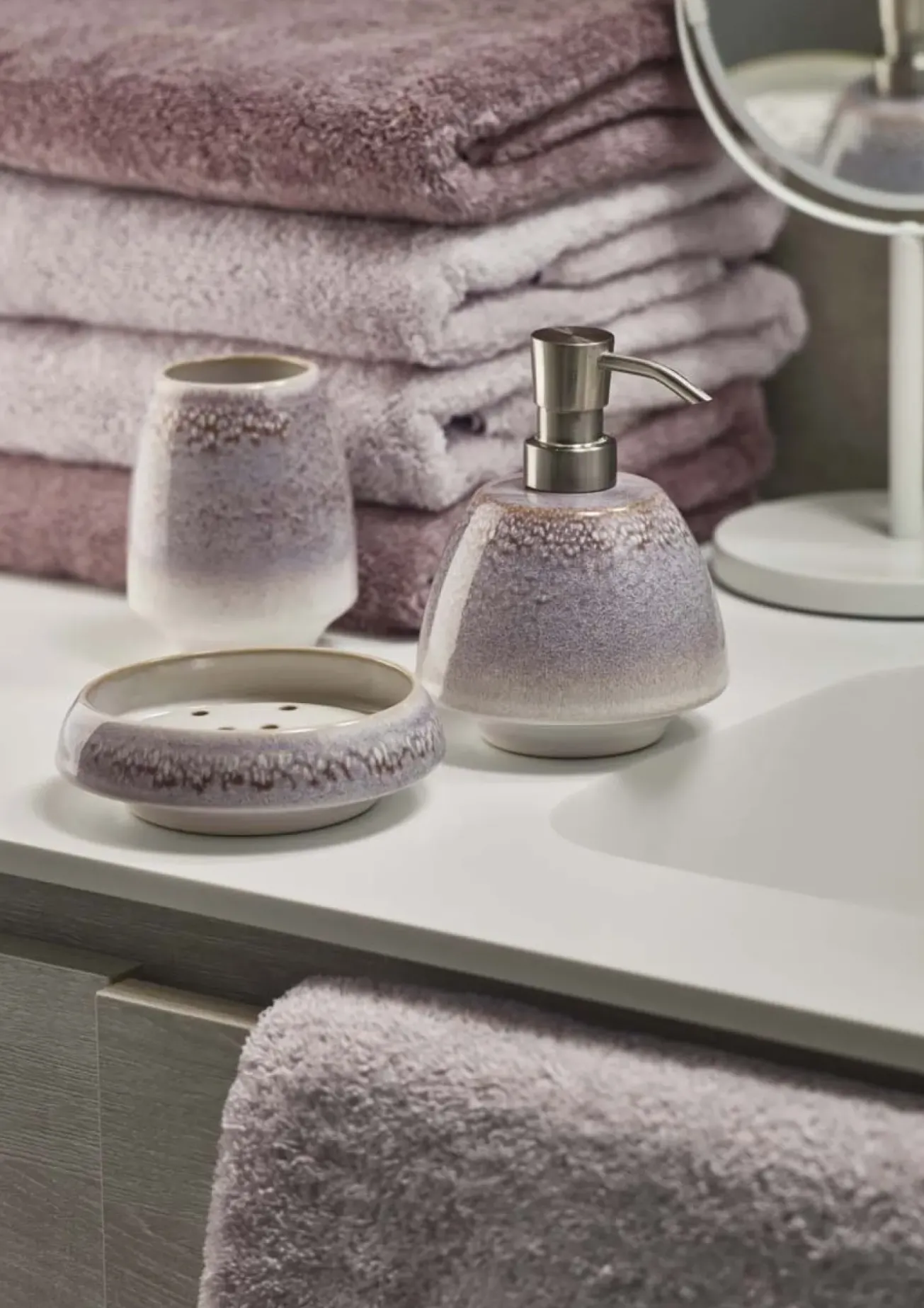 Bath & Living Aquanova Soap dish FIGO color