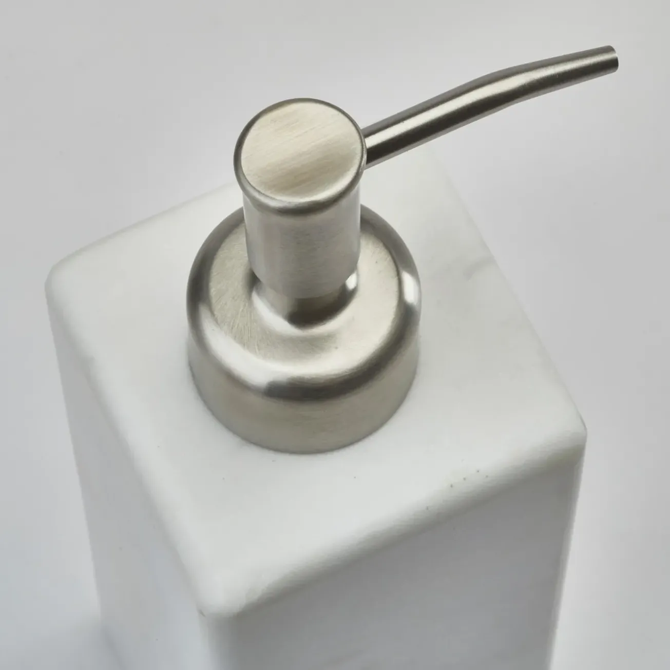 Bath & Living Aquanova Soap dispenser HAMMAM White (HAMDIS-43)