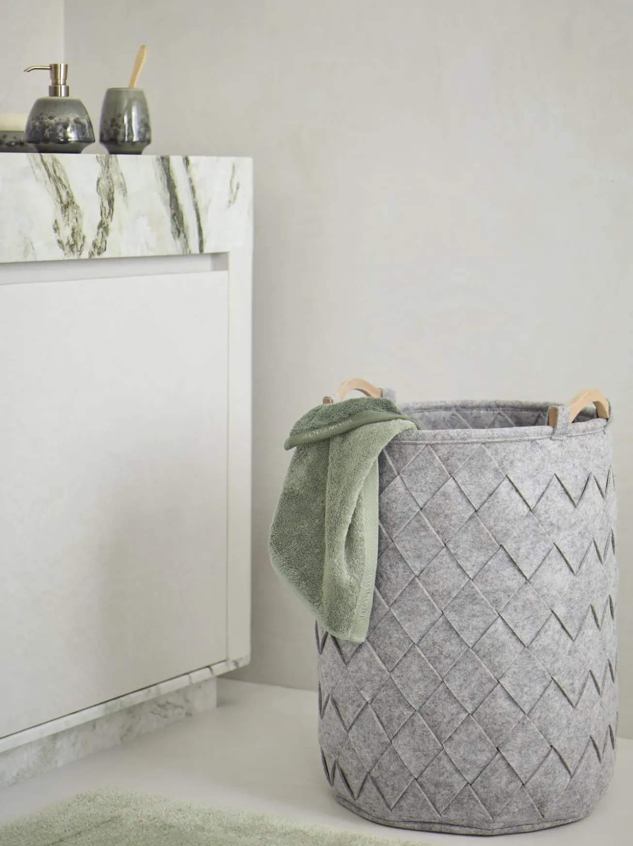 Bath & Living Aquanova Storage basket AMY color Silver Gray-95 (gray) small