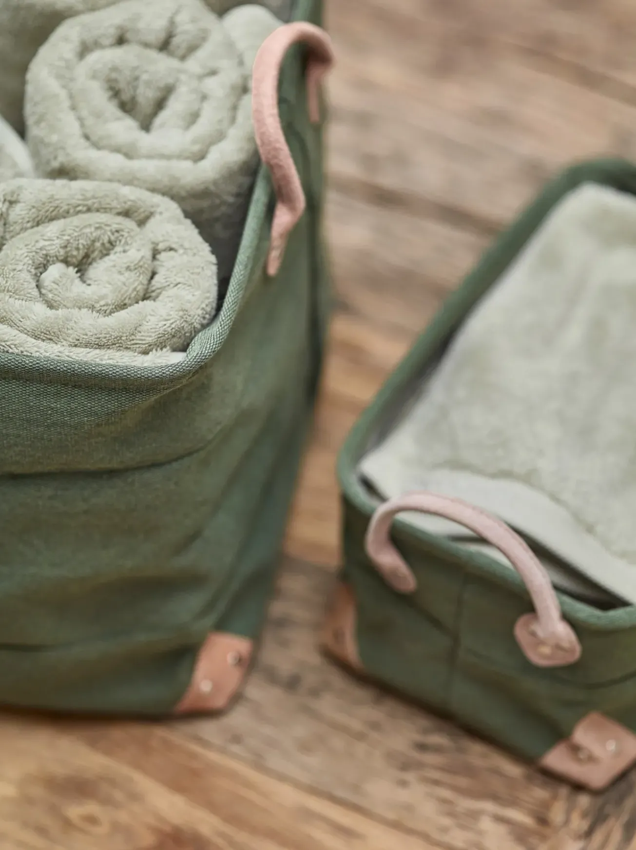 Bath & Living Aquanova Storage basket LUBIN Sage Green-582 (Small)