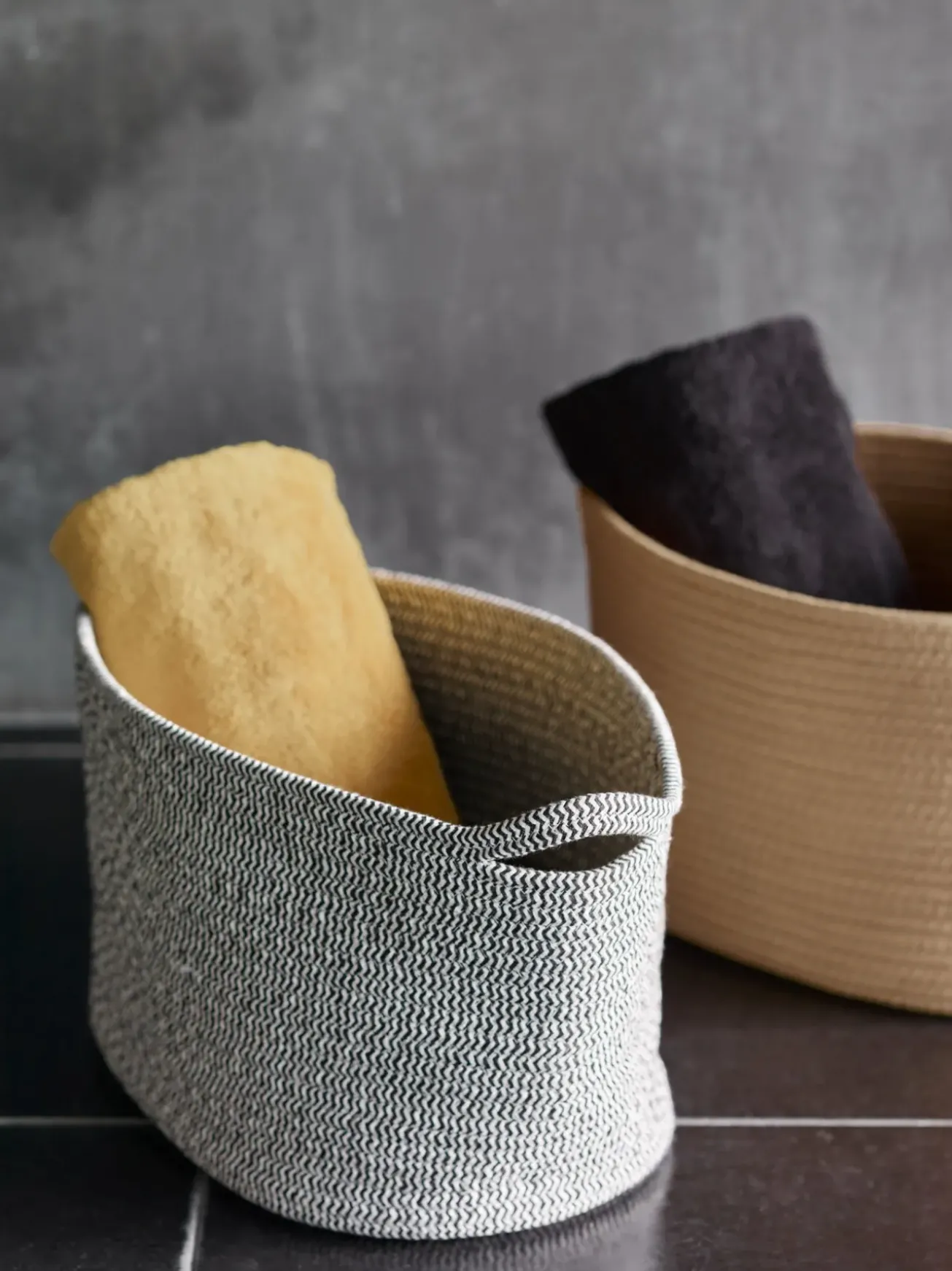 Bath & Living Aquanova Storage basket RENA Ocher-443 (Medium)