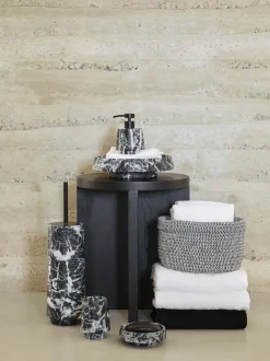 Bath & Living Aquanova Towel 55x100 cm LONDON color (set/3)