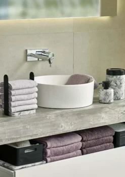 Bath & Living Aquanova Towel 55x100 cm LONDON color (set/3)