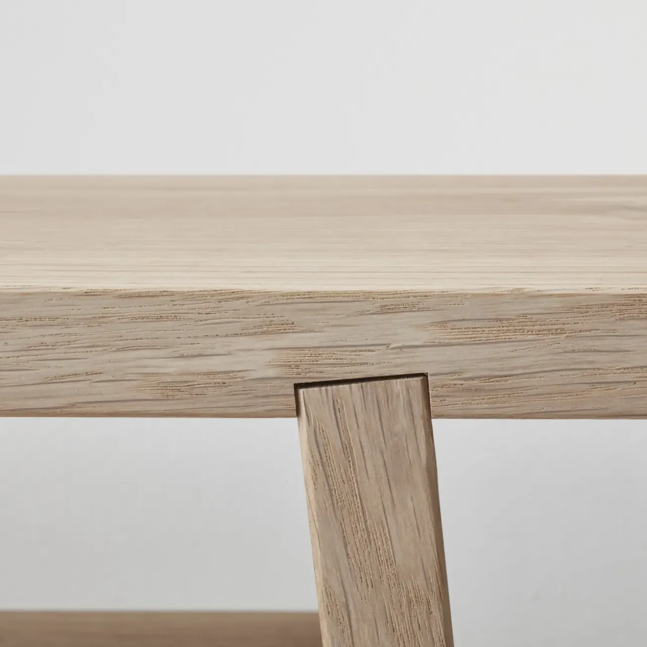 Bath & Living Aquanova Wooden stool MINK solid oak (MINBBM-387)