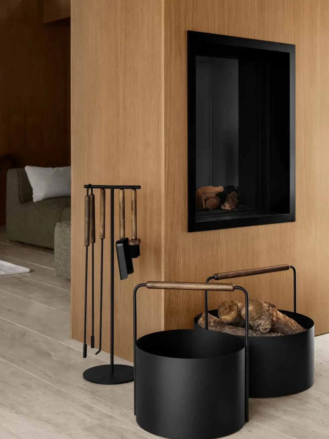 Bath & Living Blomus ASHI 5-piece standing fireplace set (brown oak) 66155