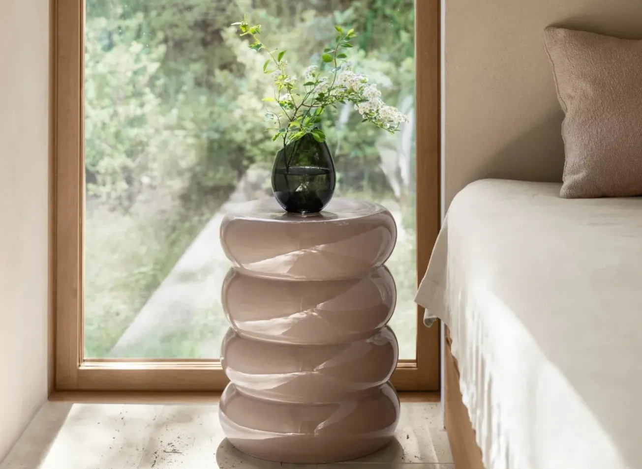 Bath & Living Blomus Blomus TORU side table Lily White round