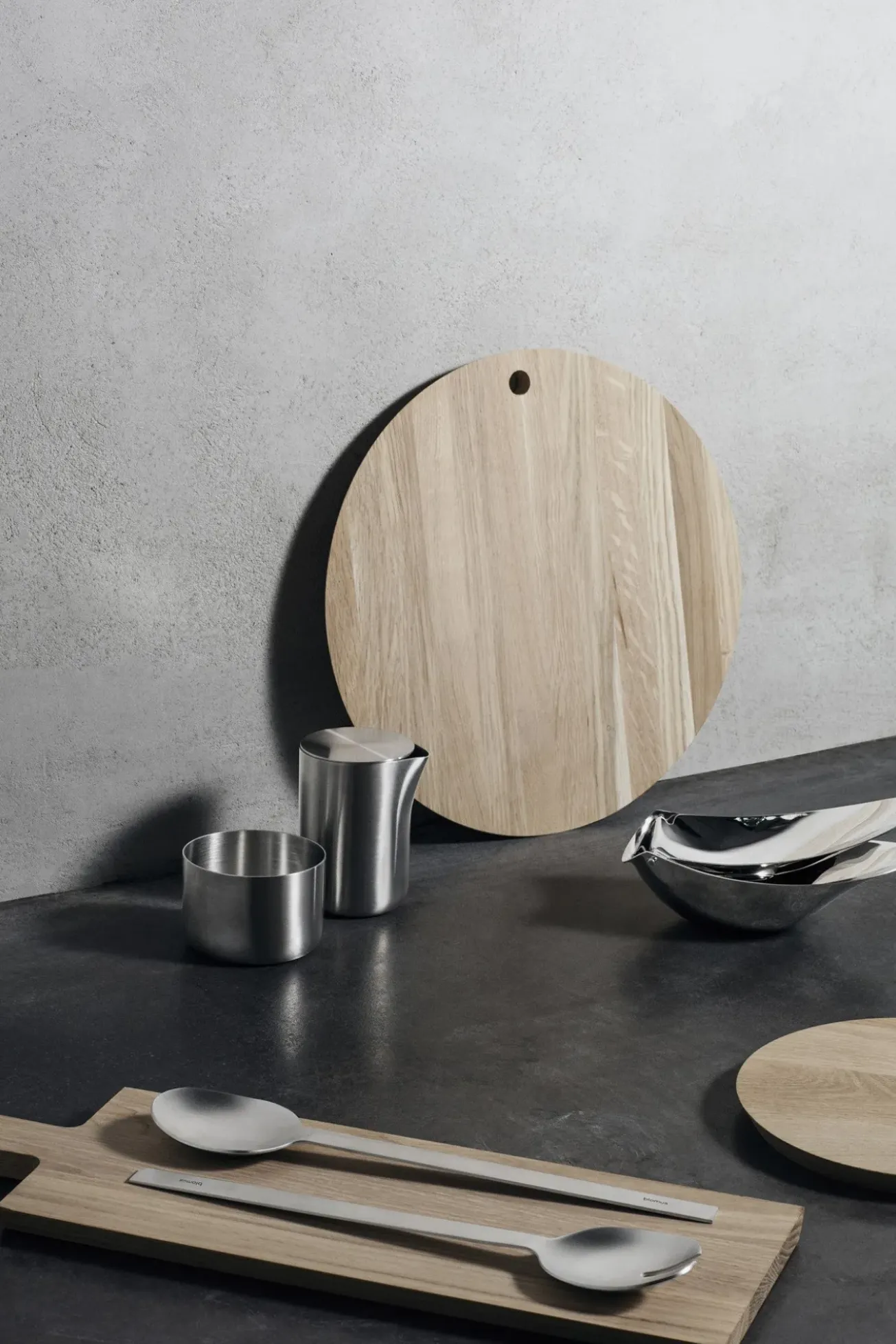 Bath & Living Blomus BORDA round cutting board 20 cm - 63796