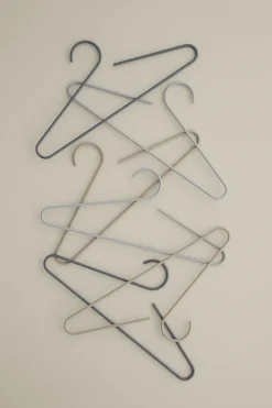 Bath & Living Blomus CURL clothes hanger Ashes of Roses (set / 2 pieces) 66004