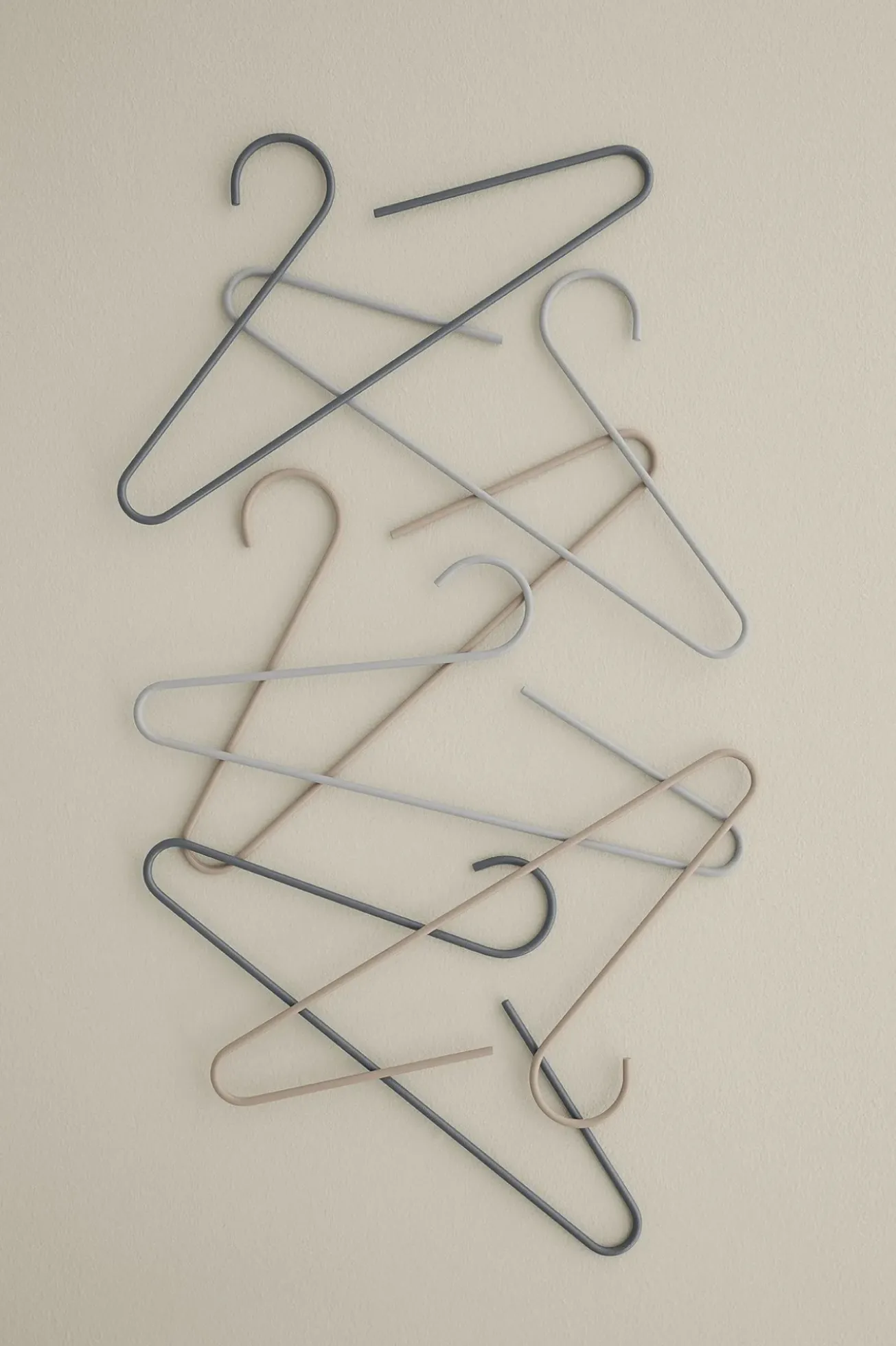 Bath & Living Blomus CURL clothes hanger Steel Gray (set / 2 pieces) 66006