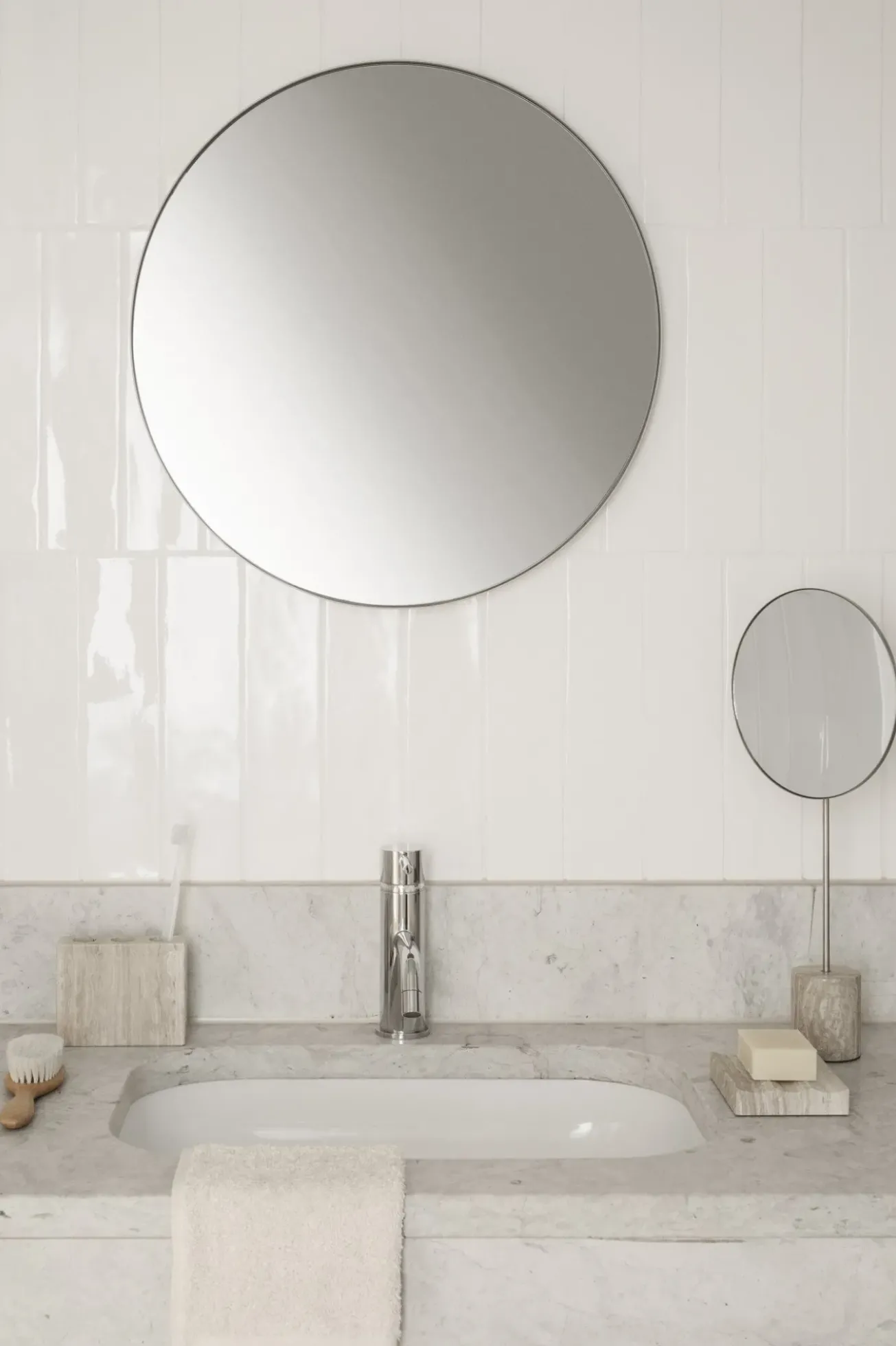 Bath & Living Blomus RIM wall mirror 50 cm (66078) smoked glass