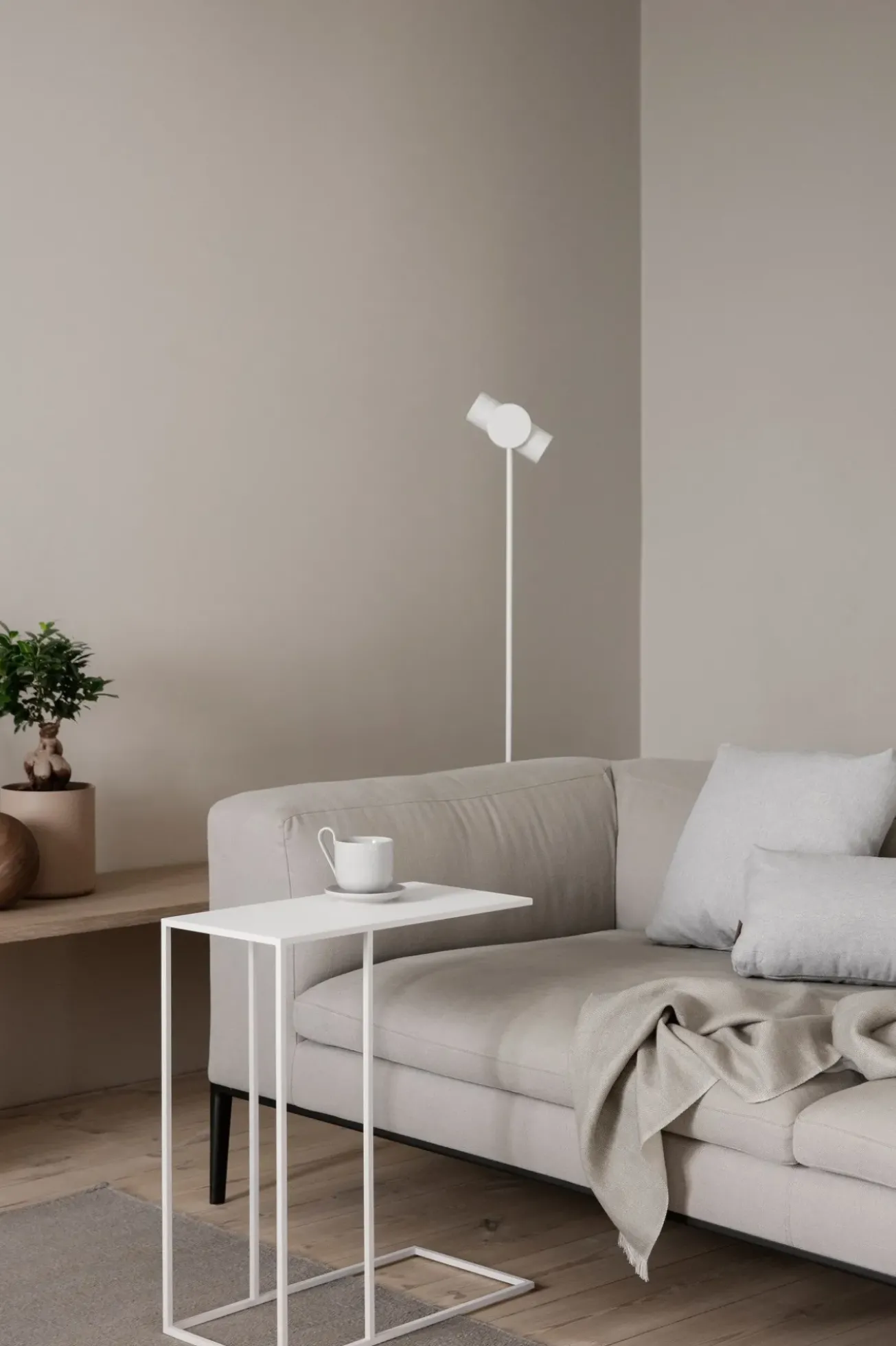 Bath & Living Blomus STAGE table lamp Lily White (66180) height 44 cm