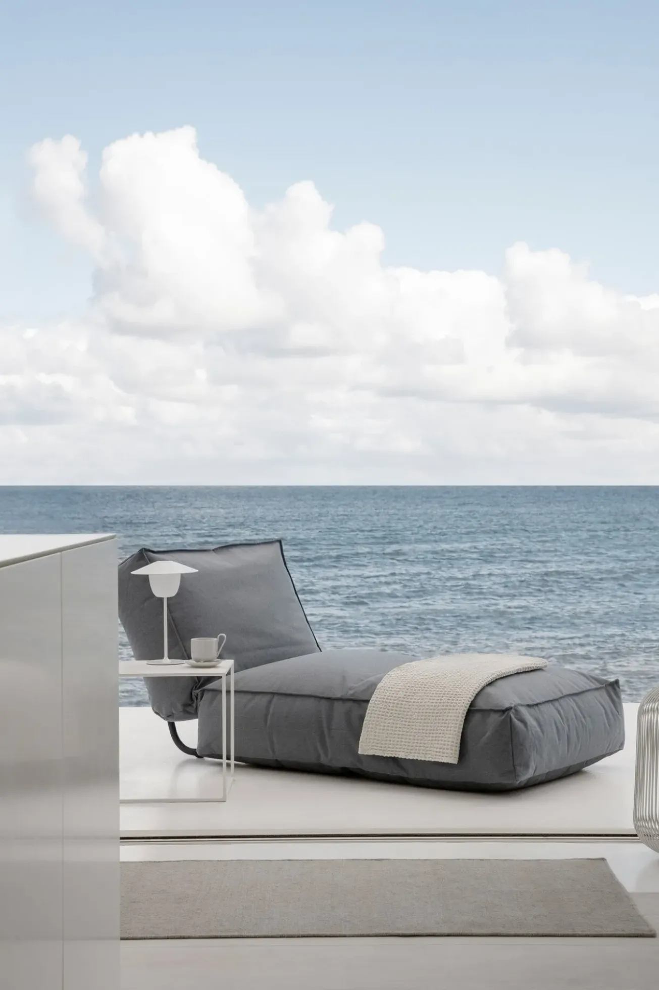 Bath & Living Blomus STAY daybed color (62007)