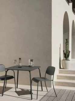 Bath & Living Blomus YUA lounge table 80 x 80 cm - Granite Gray (62193)