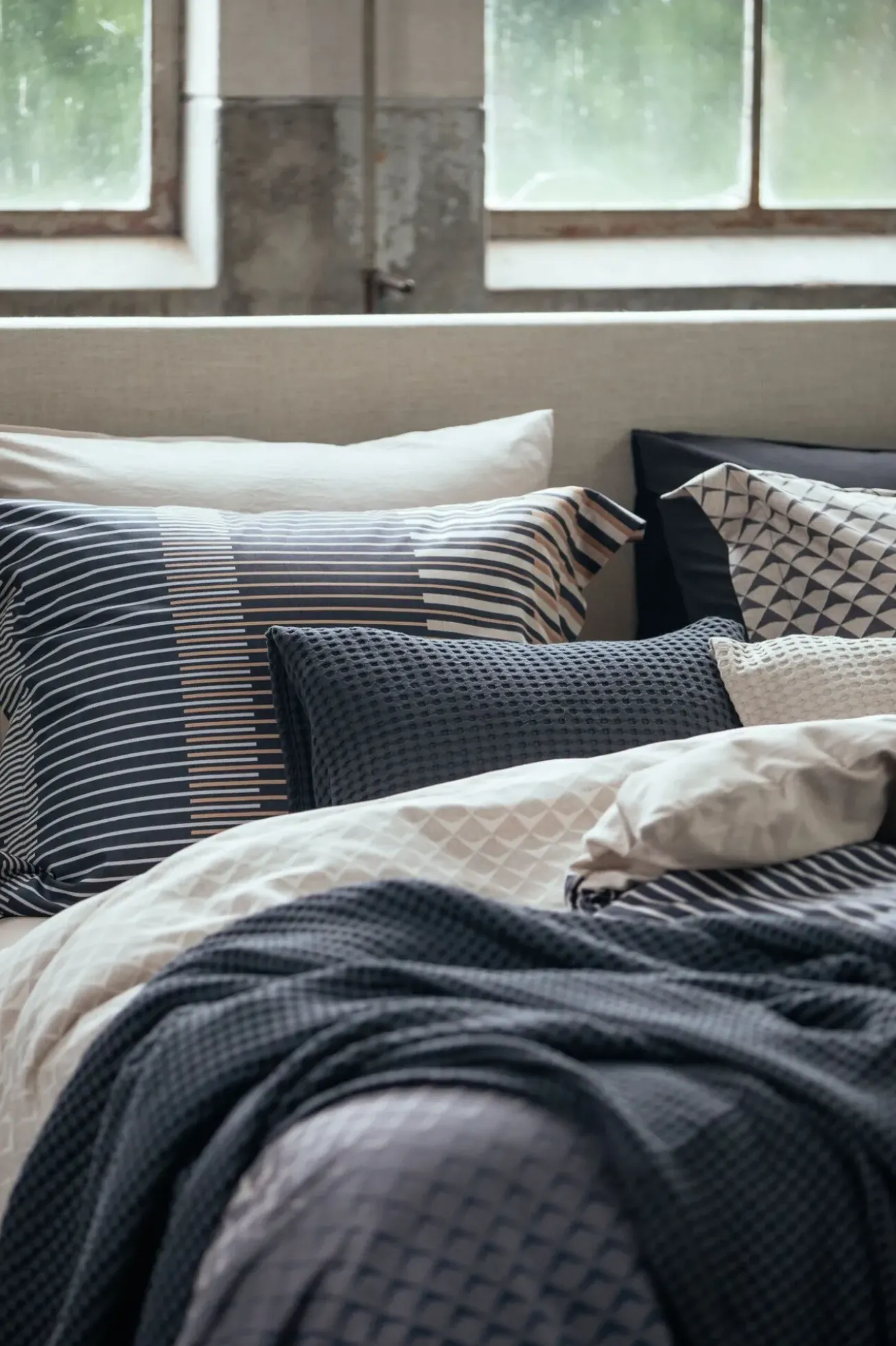 Bath & Living Vandyck Duvet cover DIAMONDS Off Black 200x220 cm