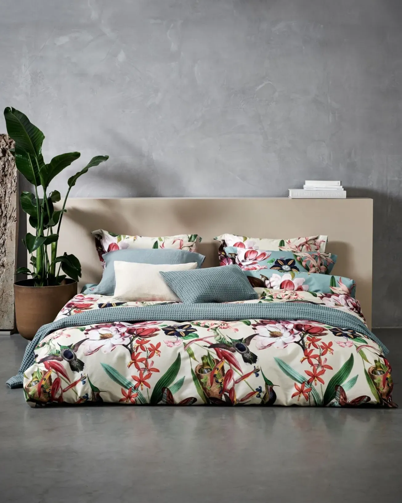Bath & Living Vandyck Duvet cover FLOWER MIX Cream Tan 200x220 cm (satin cotton)