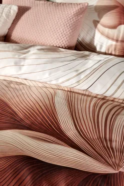 Bath & Living Vandyck Duvet cover FLOWING Cream Tan 240x220 cm (satin cotton)