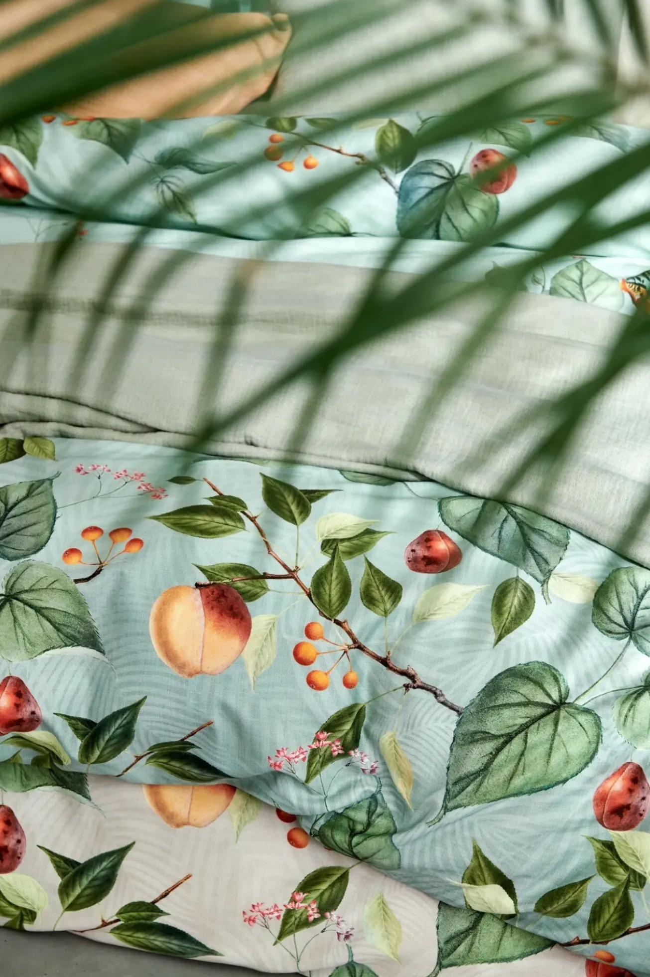 Bath & Living Vandyck Duvet cover FRUIT GARDEN Cream Tan 200x220 cm (satin cotton)