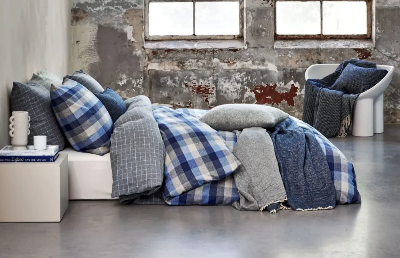 Bath & Living Vandyck HOME 81 throw 130x220 cm Faded Denim (HCLO18281)