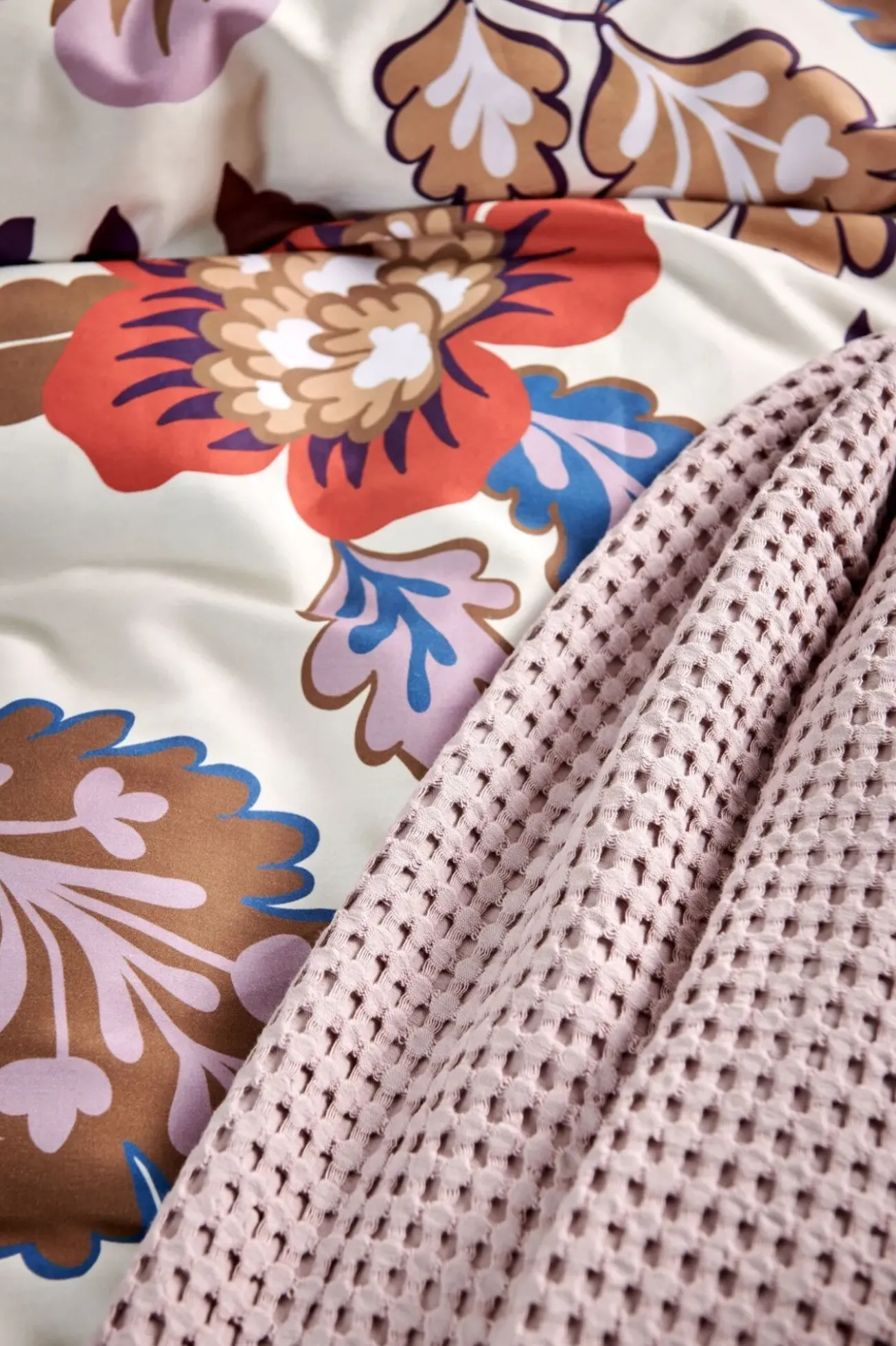 Bath & Living Vandyck HOME Pique waffle blanket 160x250 cm Viola (BLMK16101)