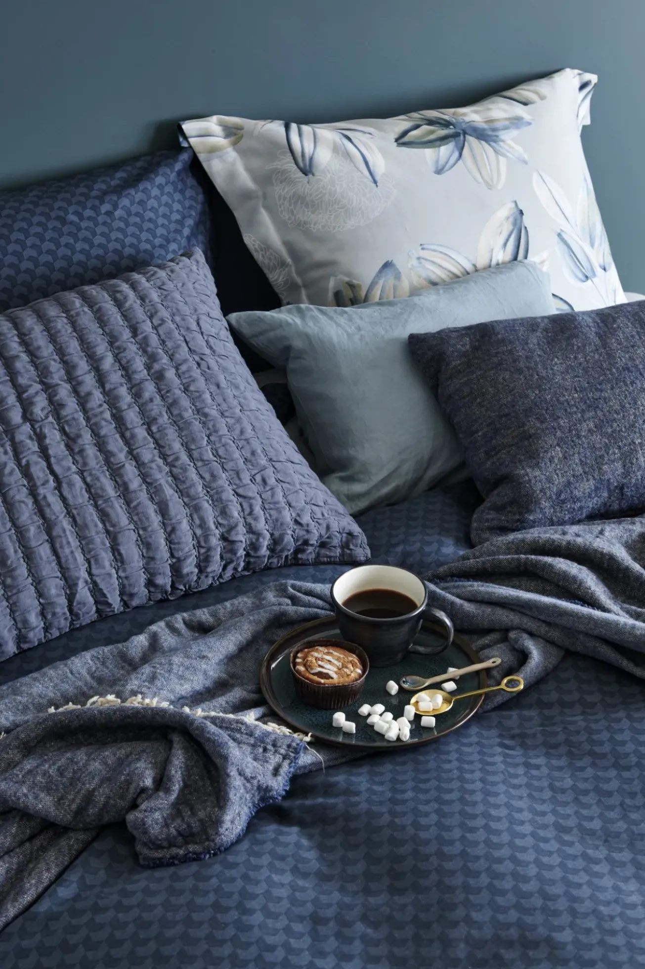 Bath & Living Vandyck PURE 64 throw/bedspread 180x260 cm Oceanview (cotton) PRSA22264
