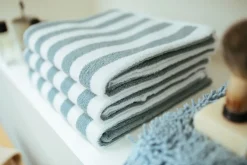 Bath & Living Vandyck Towel VERONA Uni color Pearl blue-190