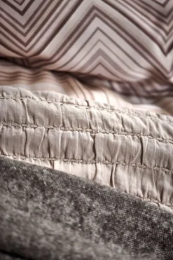 Bath & Living Vandyck Vandyck DYNAMIZE duvet cover Taupe 240x220 cm