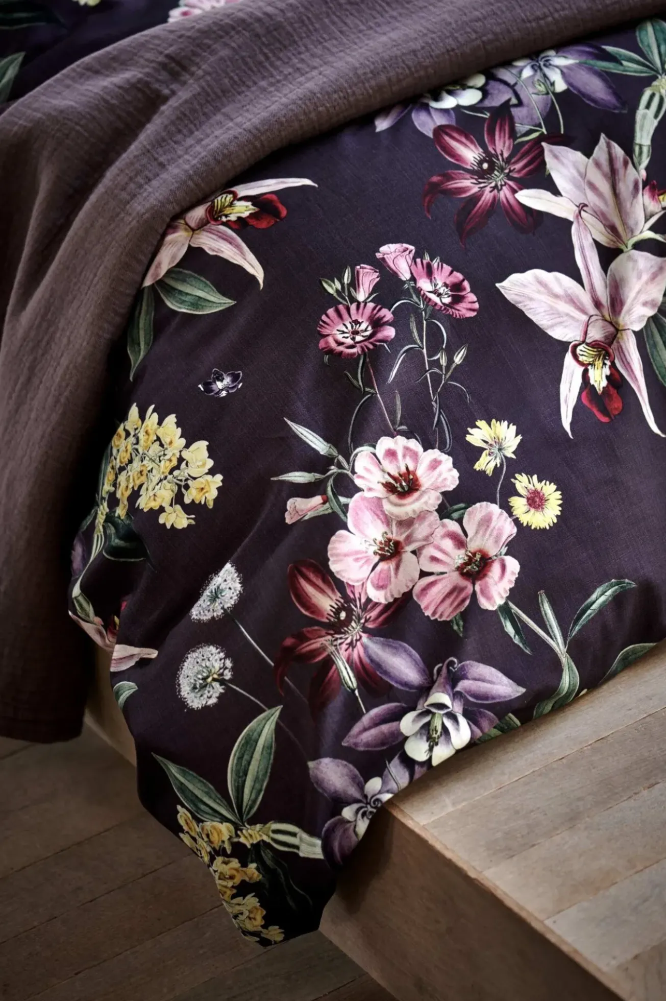 Bath & Living Vandyck Vandyck NOIR GARDEN duvet cover 240x220 cm